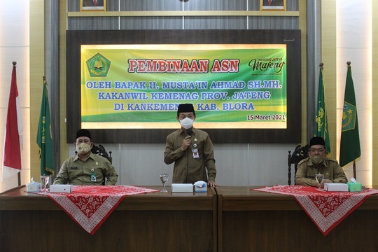 Kakanwil Kemenag Prov. Jateng Berikan Pembinaan kepada ASN Kankemenag Kab.Blora