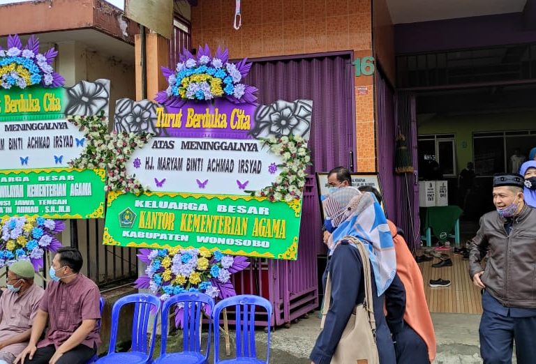 Kankemenag Kab. Wonosobo Berduka Orangtua Ketua KSKK Dirjen Pendis Meninggal Dunia