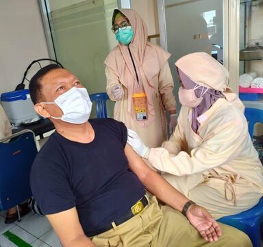 Puluhan ASN Kemenag Salatiga Disuntik Vaksin Covid-19