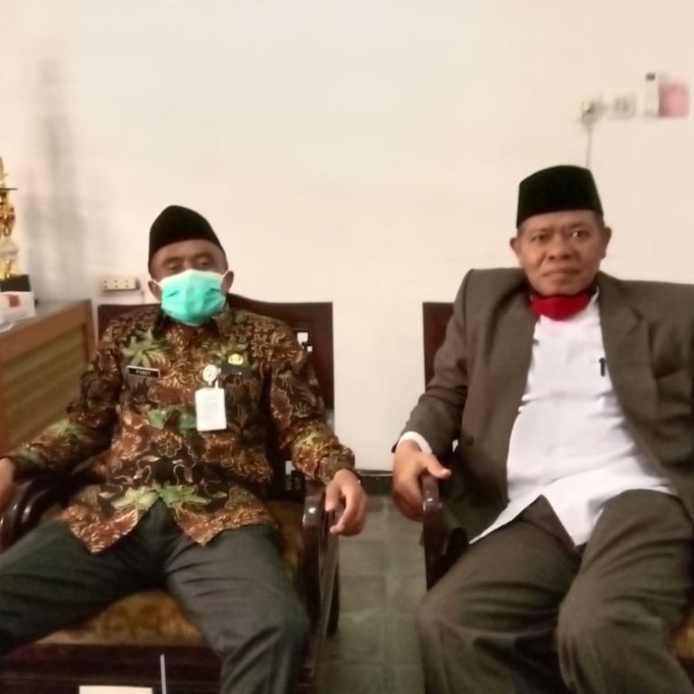 Mantan Kakankemenag Kebumen H. Bambang Sucipto Terpilih Sebagai Ketua BAZNAS Kabupaten Kebumen Periode 2021 – 2026.