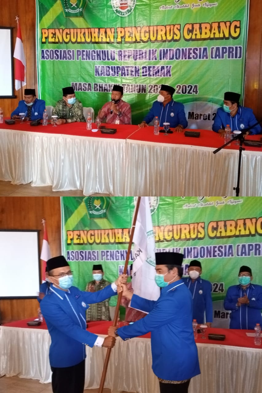 Kepala Kankemenag Kab. Demak Kukuhkan Pengurus APRI Cabang Demak Masa Bakti 2020-2024