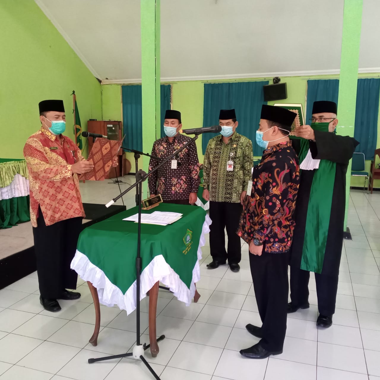 H. Ahmad Muhtadi Lantik Penghulu KUA Kecamatan Demak