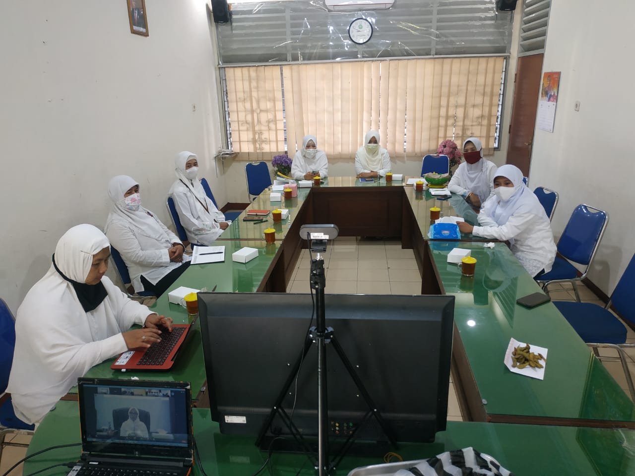 Daring, Sri Astutik Beserta Anggota Ikuti Peringatan Isro Miraj Virtual DWP Kemenag RI