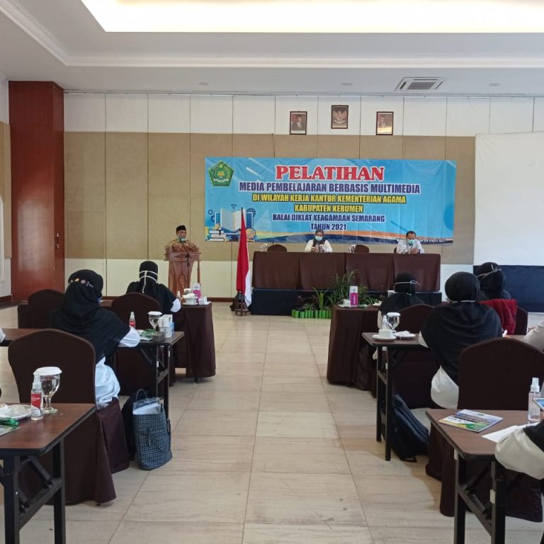 Kakankemenag Kebumen Membuka Pelatihan Di Wilayah Kerja Media Pembelajaran Berbasis Multimedia
