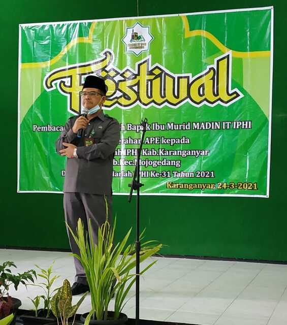 Madin IT IPHI Kabupaten Karanganyar Santri Tertua Berusia 73 Tahun