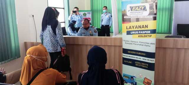 Kemenag Adakan Pengambilan Foto Paspor 8 Orang Calhaj Pengganti