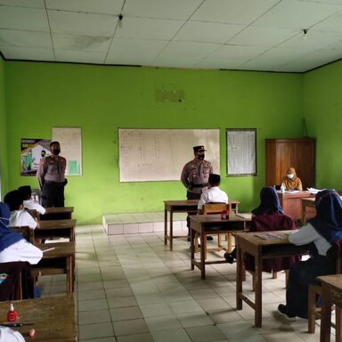 Dua madrasah awali uji coba PTM