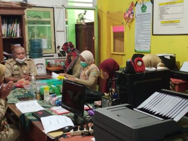 Lakukan Sidak Kasubag TU Kemenag di MIS Kumpulrejo II