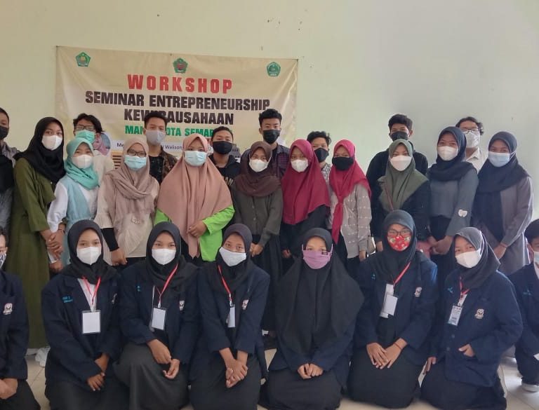 Seminar  Enterpreneurship Kewirausahaan MAN 2 Kota Semarang