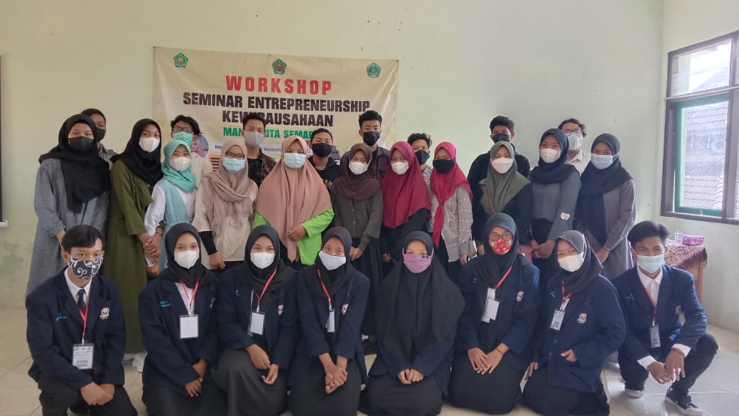 Seminar  Enterpreneurship Kewirausahaan MAN 2 Kota Semarang