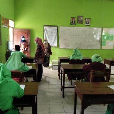 MTs N 4 Rembang Lakukan Uji Coba Pembelajaran Tatap Muka (PTM)