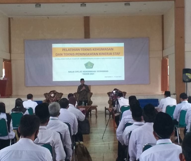Kakan Kemenag Banyumas Tutup PDWK