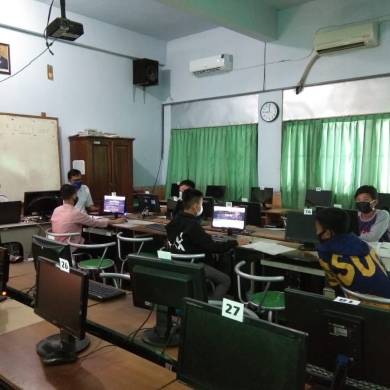Siswa MIN 1 Sukoharjo Gunakan Google Form untuk Ujian