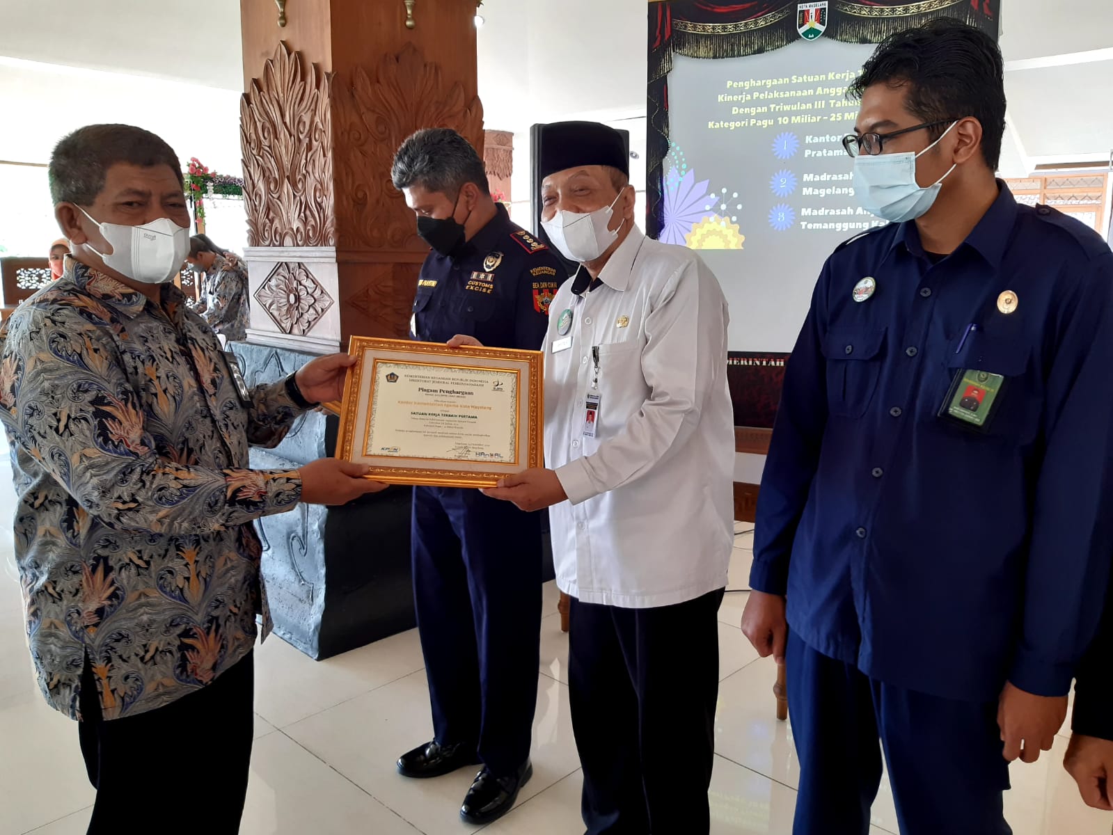 Kemenag Kota Magelang Raih Penghargaan Satuan Kerja Terbaik Pertama Dari KPPN Magelang
