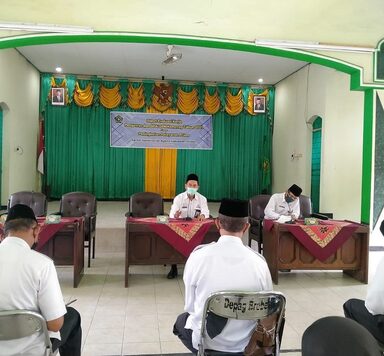 Rapat Evaluasi Kinerja Pengawas dan Guru PAI se-Kabupaten Brebes
