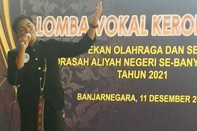Siswa MAN 1 Banjarnegara, Juara I Vokal Keroncong
