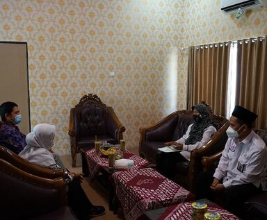 Program Sertifikasi BMN dari KPKPNL Tegal di Kemenag Brebes