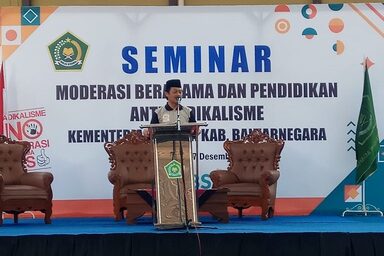 Kemenag Banjarnegara Bumikan Moderasi Beragama Melalui Seminar