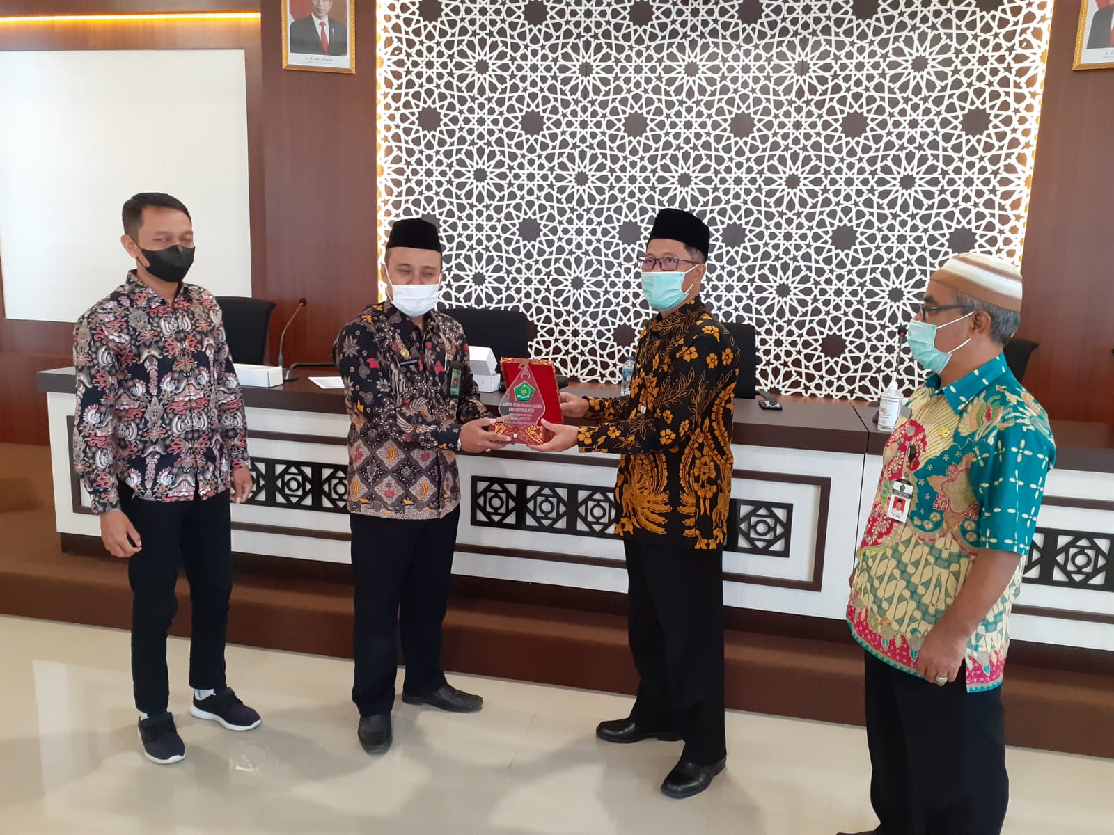 Tim Studi Tiru Kemenag Klaten Pelajari Sistem Layanan PLHUT Kemenag Bantul