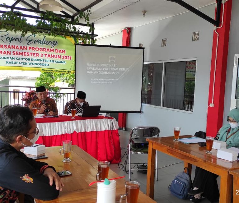 Penghujung Tahun, Kankemenag Wonosobo Gelar Rakor Evaluasi Pelaksanaan Progran dan Anggaran