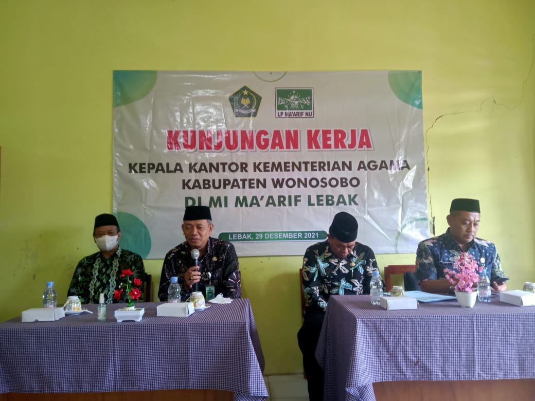 Kunjungan Kerja Kakankemenag ke MI Swasta di Kaliwiro