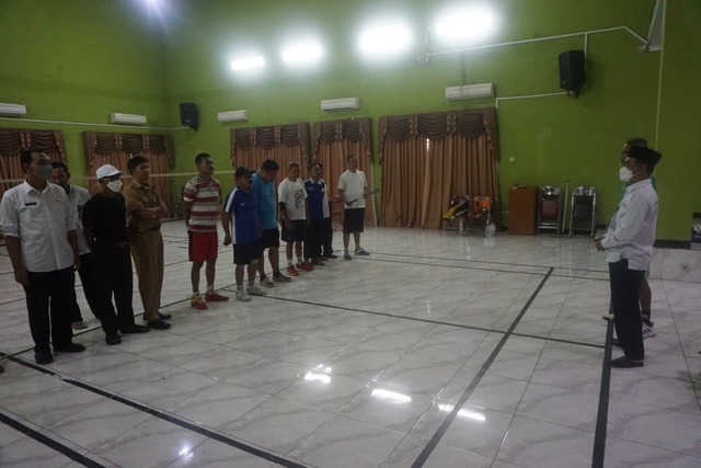 Semarakkan HAB ke-76, Kakankemenag Buka Pertandingan Bulu Tangkis