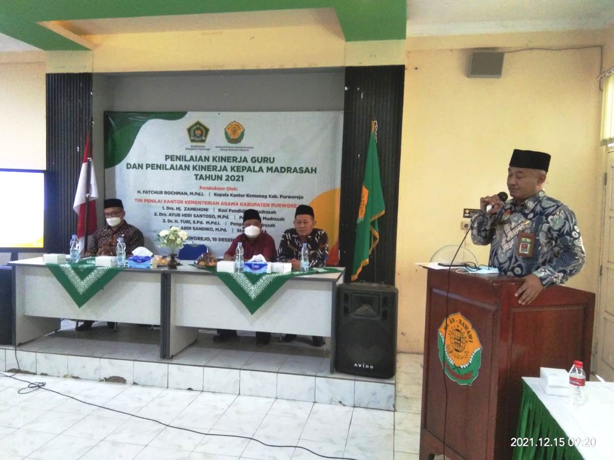 Guru Hendaknya menjadi Pelayan Siswa
