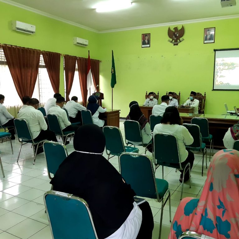 Kankemenag Kota Magelang Hadirkan Wakil Ketua PA Magelang Untuk Bekali Tim Pokja PMPZI