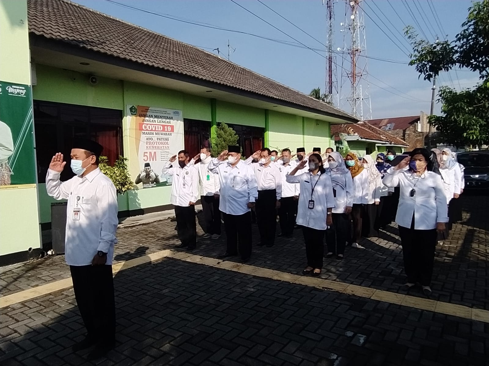 Upacara Penghormatan Bendera Sebagai Salah Satu Upaya Tingkatkan Disiplin ASN