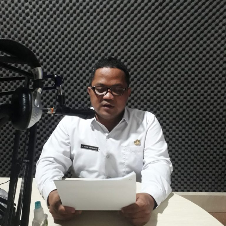Penyuluh Agama Katolik Berikan Penyuluhan Melalui Siaran Radio