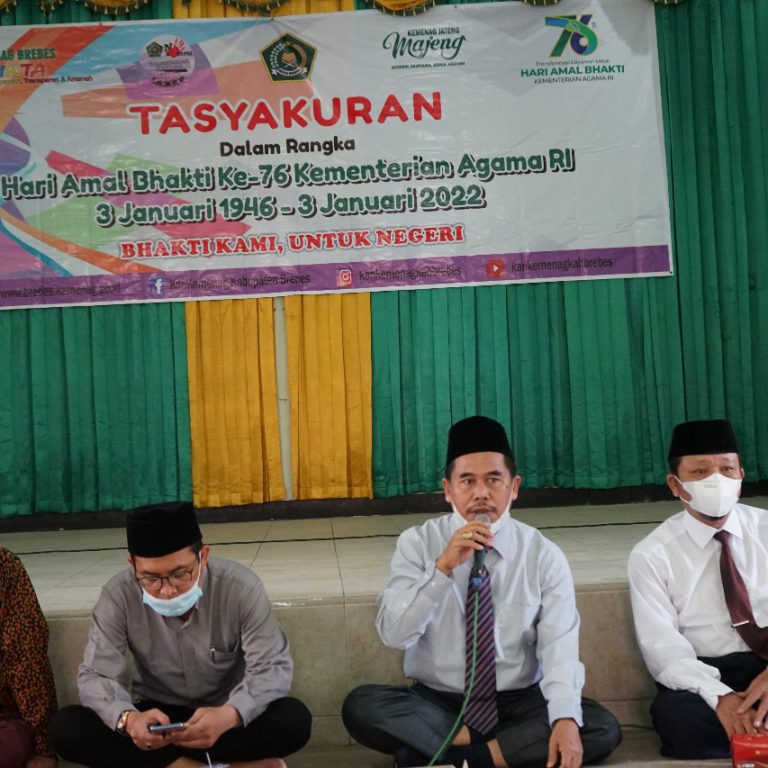 Belajar dari Lebah, dalam Tasyakuran HAB Ke-76 di Brebes