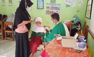 Dukung Program Pemerintah, MI Al Ma’arif Gelang Gelar Vaksinasi Untuk Siswa