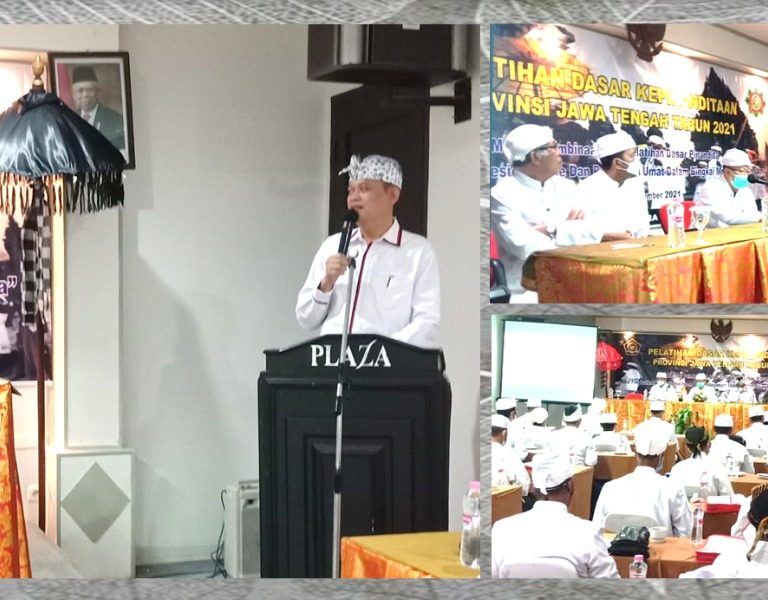 Pinandita Sebagai Pelayan dan Pengayom Umat