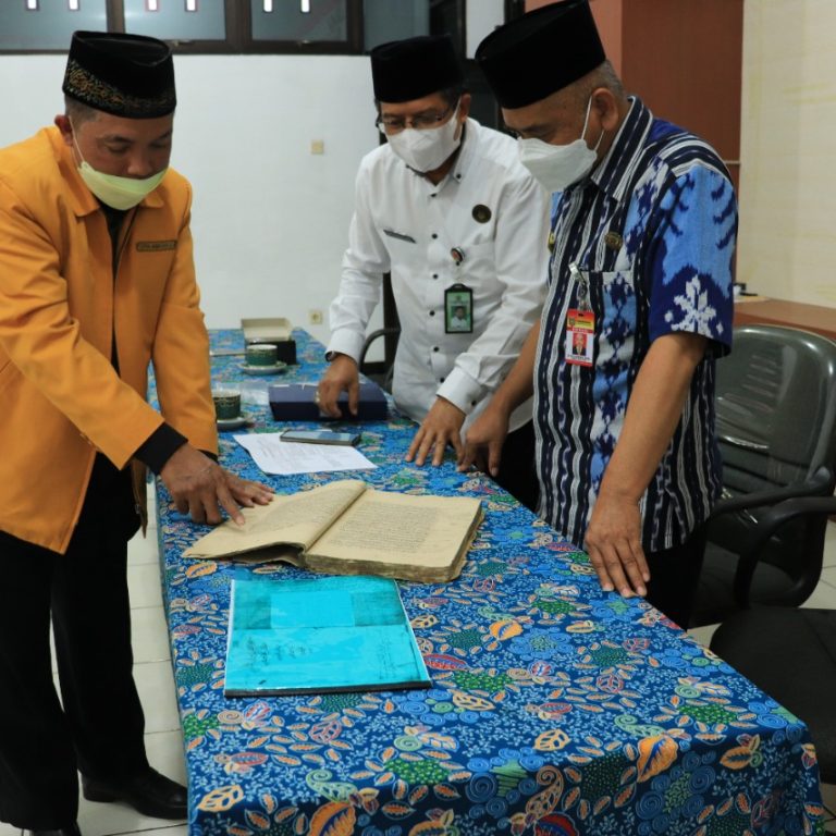 Digitalisasi Naskah Kuno Karya Ulama Wonosobo