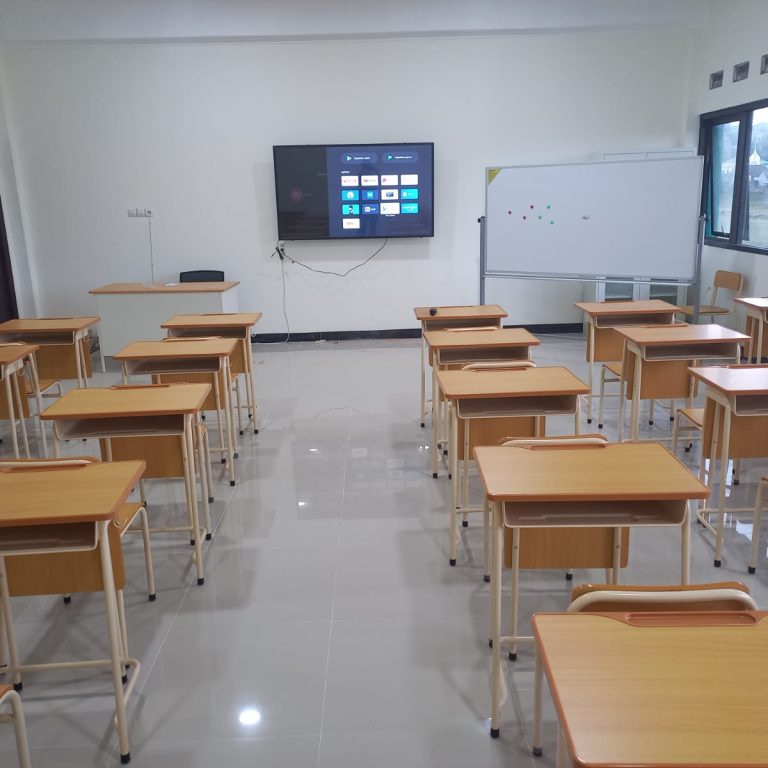 MTsN 1 Kota Semarang Siapkan 8 Kelas Digital
