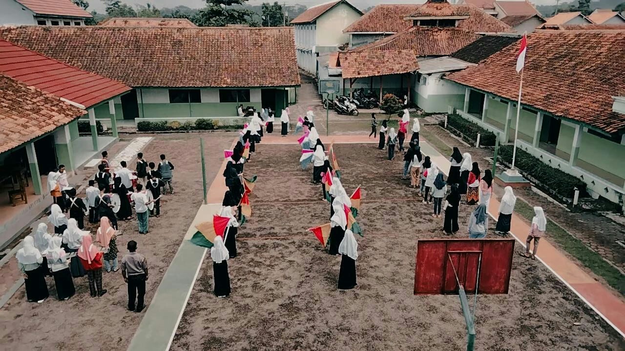 Tetap Semangat Anak – Anak