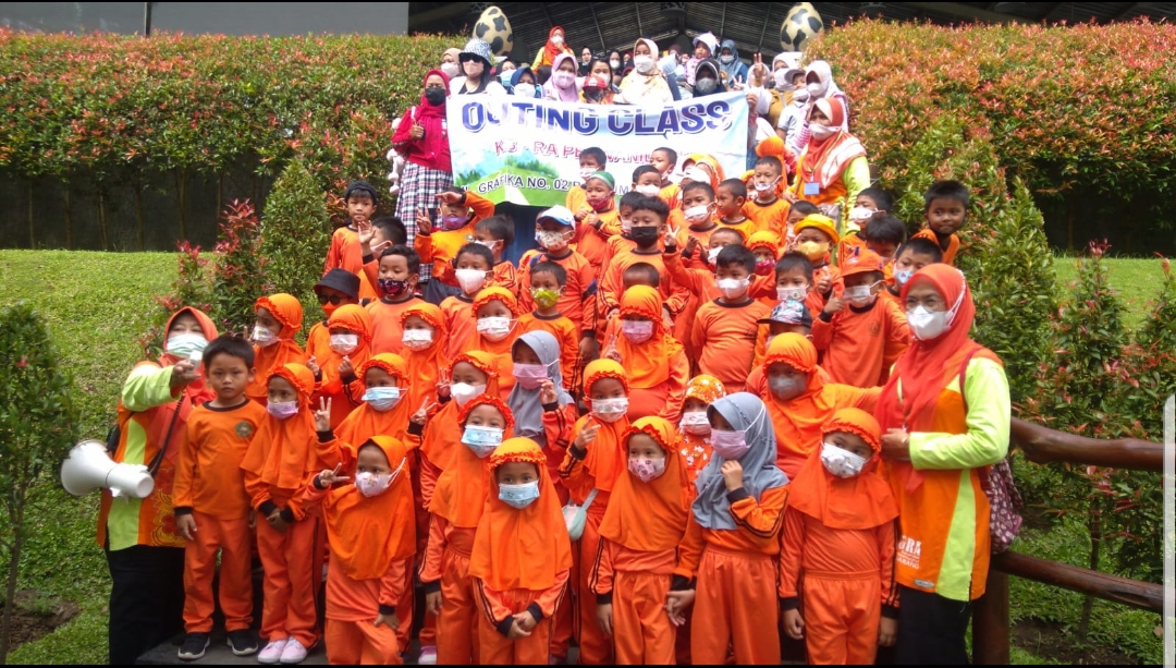 Outing Class, Berikan Suasana Belajar yang Berbeda