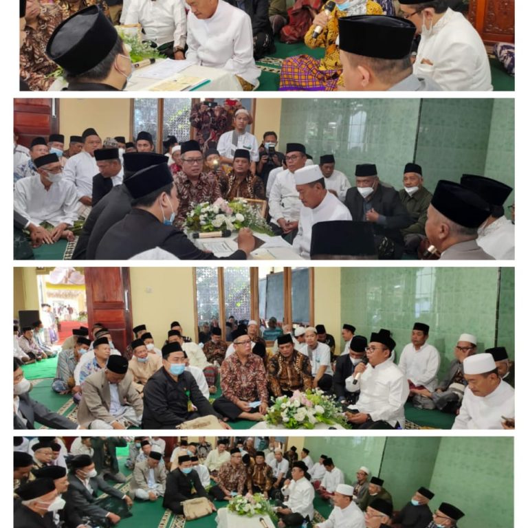 Walimatul Arsy Serasa Ada Khalaqah Para Masayikh, Ulama dan Santri