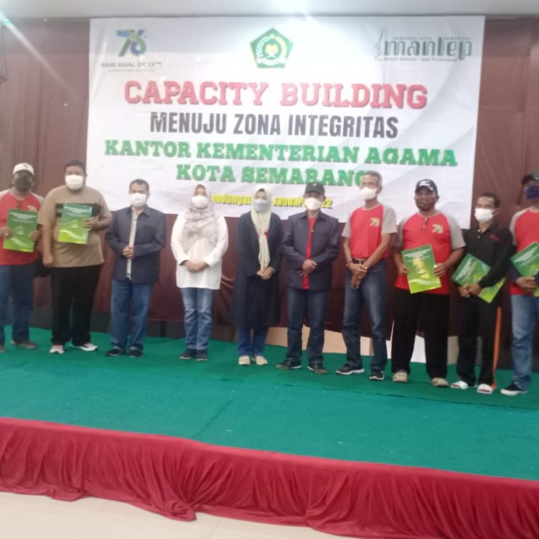 UPZ Kankemenag Kota Semarang Tasarufkan ZIS pada Kegiatan Capacity Buiding