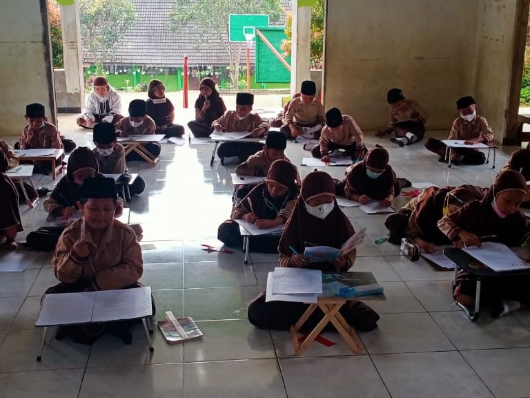 Tim Binpres MIN Kota Semarang Lakukan Penjaringan Siswa Berprestasi