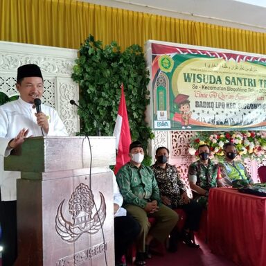 Rayakan Tahun Baru Masehi, Badko LPQ Adakan Wisuda Santri TPQ