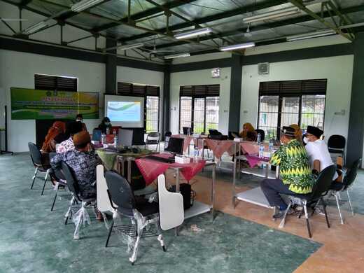 TIK Adakan Pendampingan e-RKAM di MTs Al-Madinah Sarang