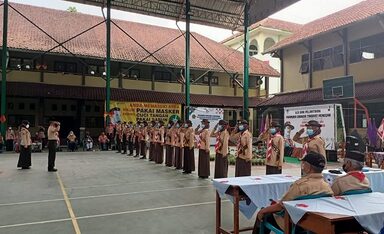 Gelorakan Semangat Berpramuka, MAN 2 Banjarnegara Lantik 13 Garuda