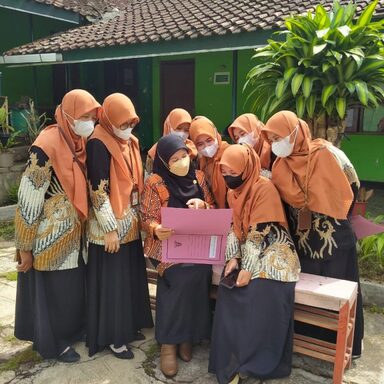 Jadilah Guru Kreatif, Dinamis, dan Inovatif