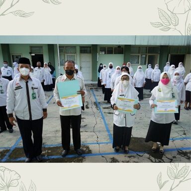 3 Pegawai Kemenag Kota Surakarta raih Penghargaan Pegawai Teladan