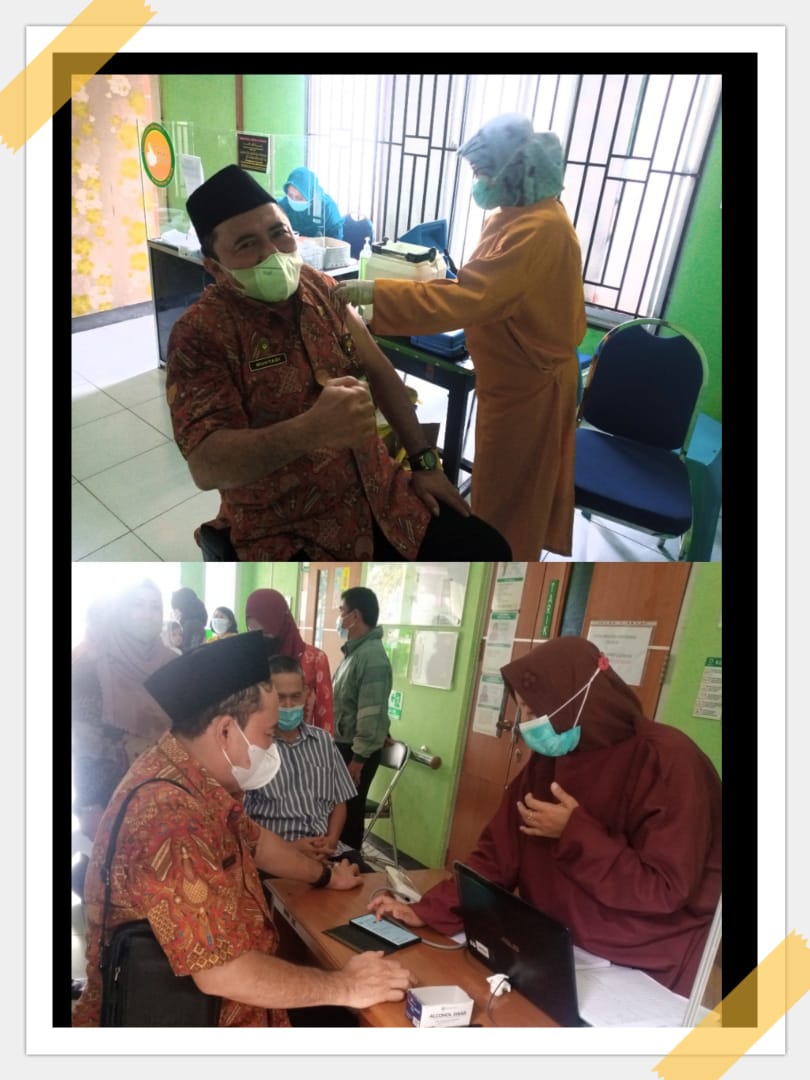 Pegawai Kemenag Demak Dapatkan Vaksinasi Boster