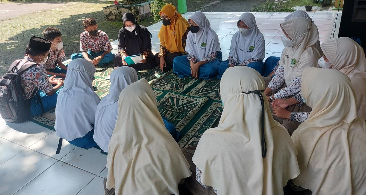 Pembinaan Memacu Semangat Siswa Dalam Lomba KoSSMI