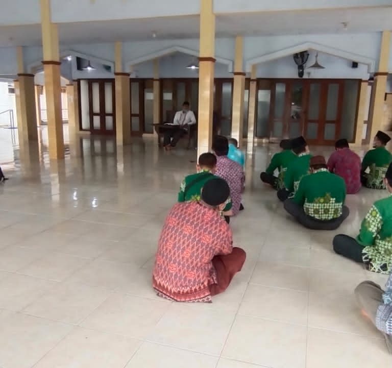 Guru IMBS Mengaji