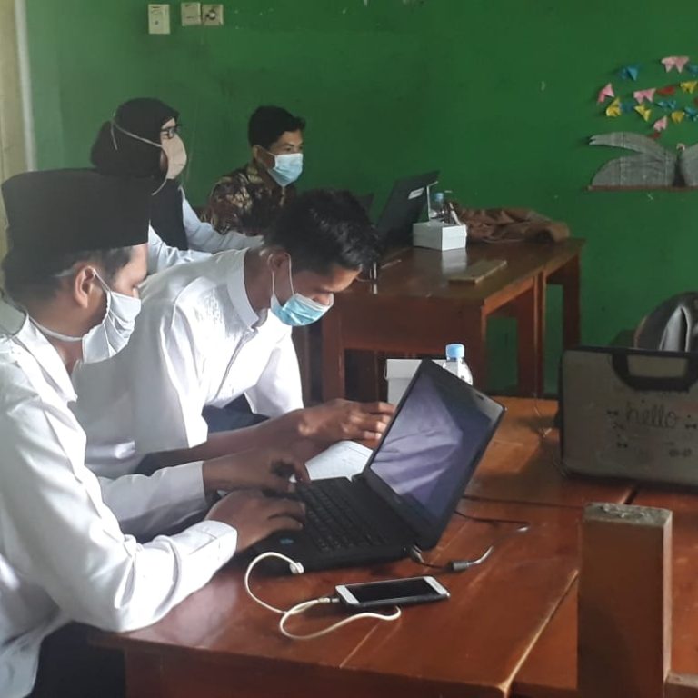 Hadapi PAS dan PAT, MGMP KKM MTs.N 8 Kebumen, Sharing Penyusunan Kisi-kisi dan So