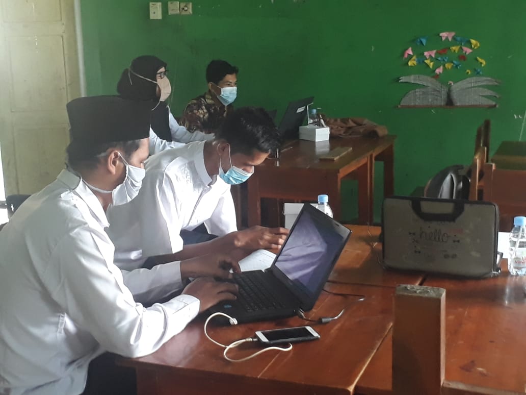 Hadapi PAS dan PAT, MGMP KKM MTs.N 8 Kebumen, Sharing Penyusunan Kisi-kisi dan So